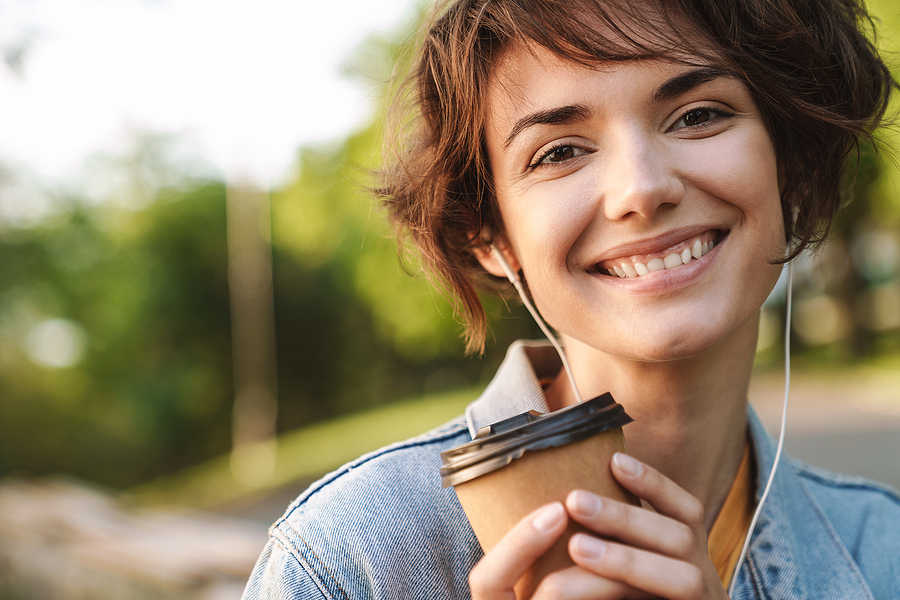 Are Veneers Worth the Investment? Here’s What You’re Really Paying For